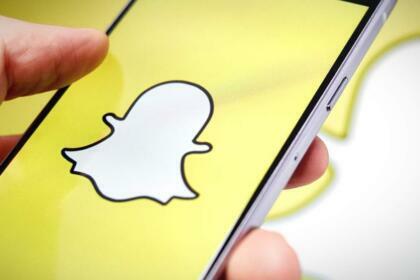 snapchat AI chatbot Criticising Prominence - tech news