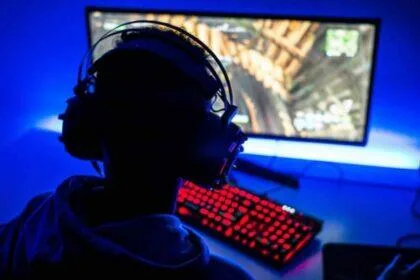 India online gaming market grow 2025