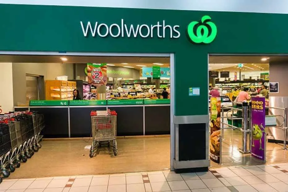 30 stores woolworths outage