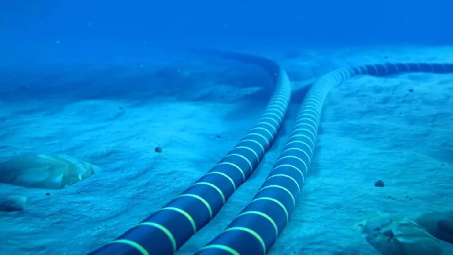 Dispute sub-sea cable from Australia to Singapore